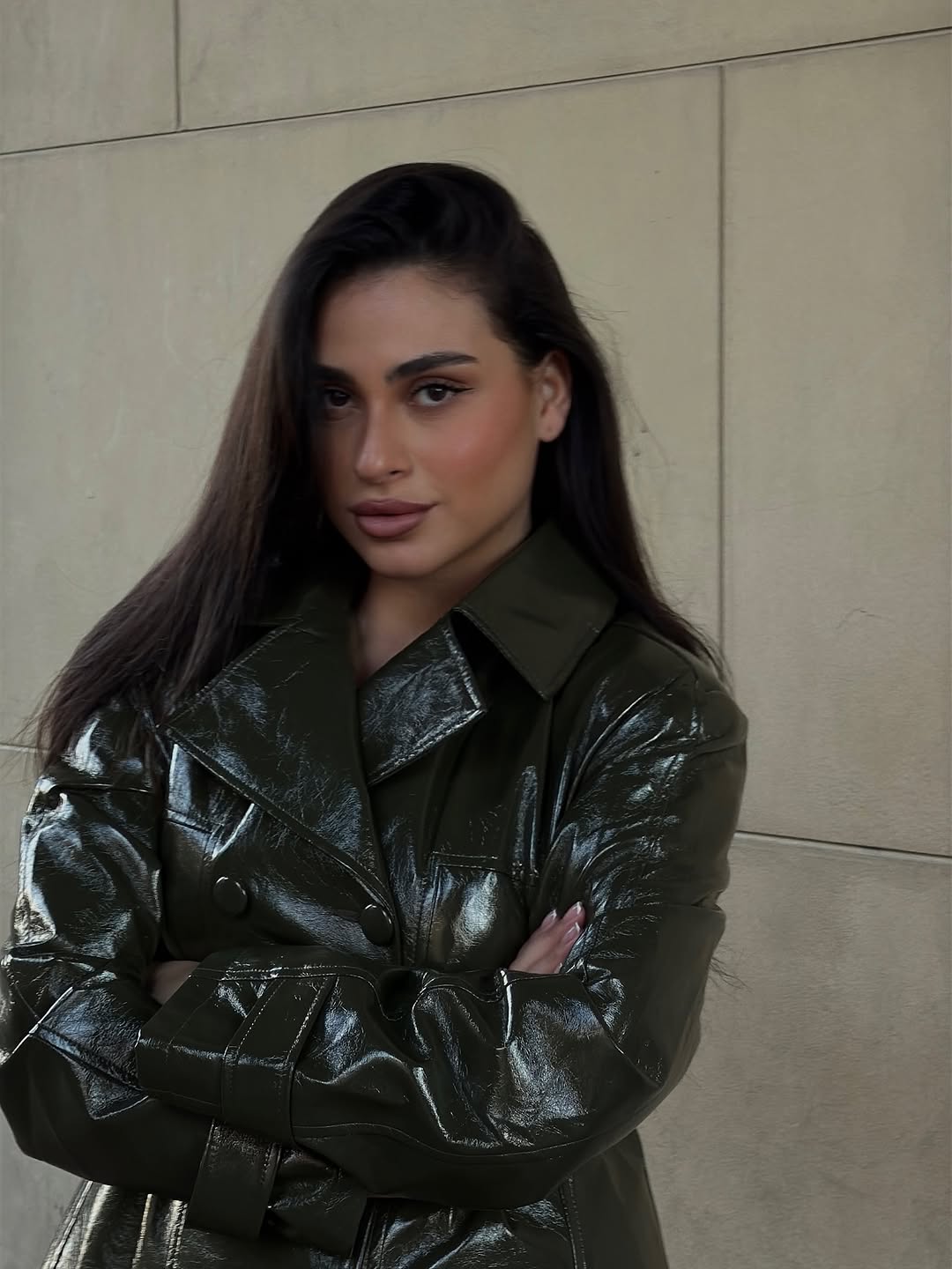 Women'S Fashion Leather Jacket - ダークブラウンのパテントレザースカート、ダブルブレストレザージャケット+ミニスカートのセット、レトロなストリートスタイルの女性服