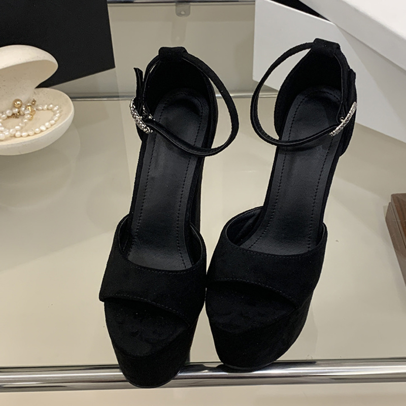 Liyke モデルショー セクシー エクストリーム ハイヒー - Women'S Fashion Show のレビューと価格