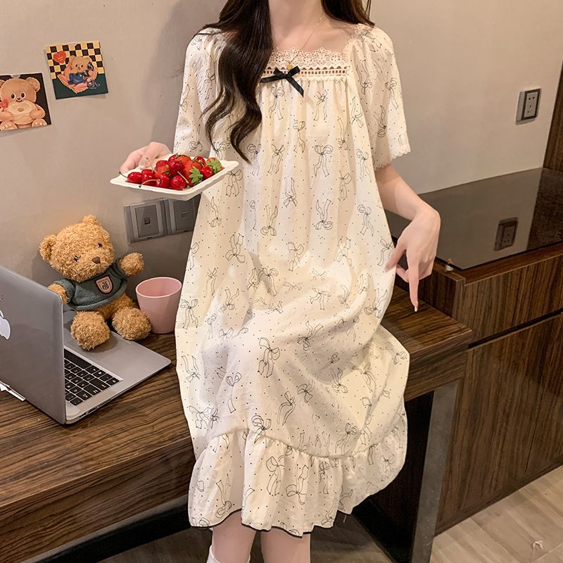 プラスサイズプリンセススタイルナイトガウン夏半袖パジャマドレ - Floral Summer Dress のレビューと価格