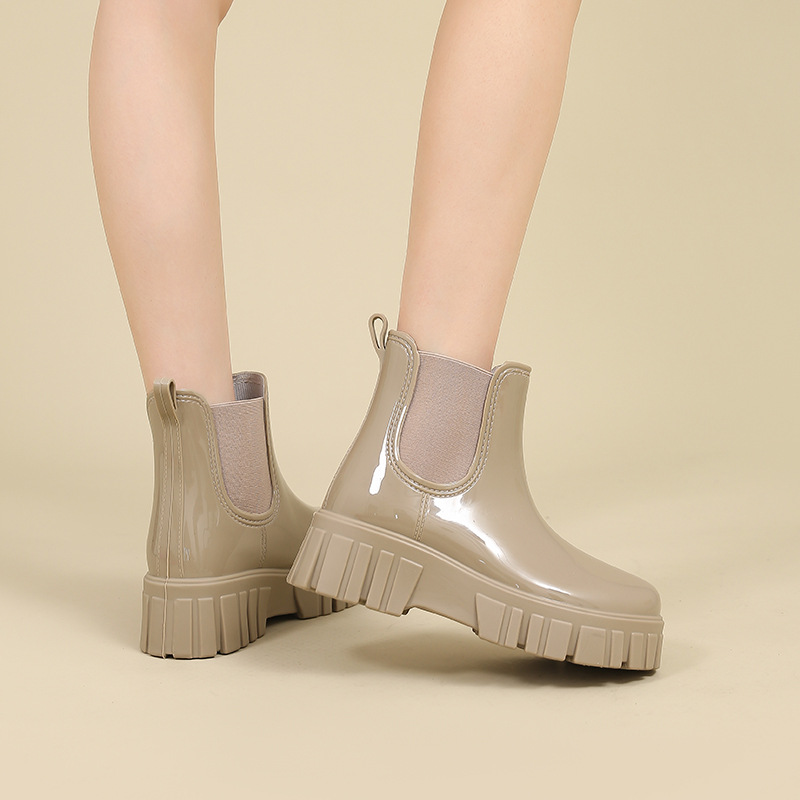 プラットフォームブーツ女性ガーデン長靴防水ゴムチェルシーブー - Women'S Fashion Rain Boots のレビューと価格