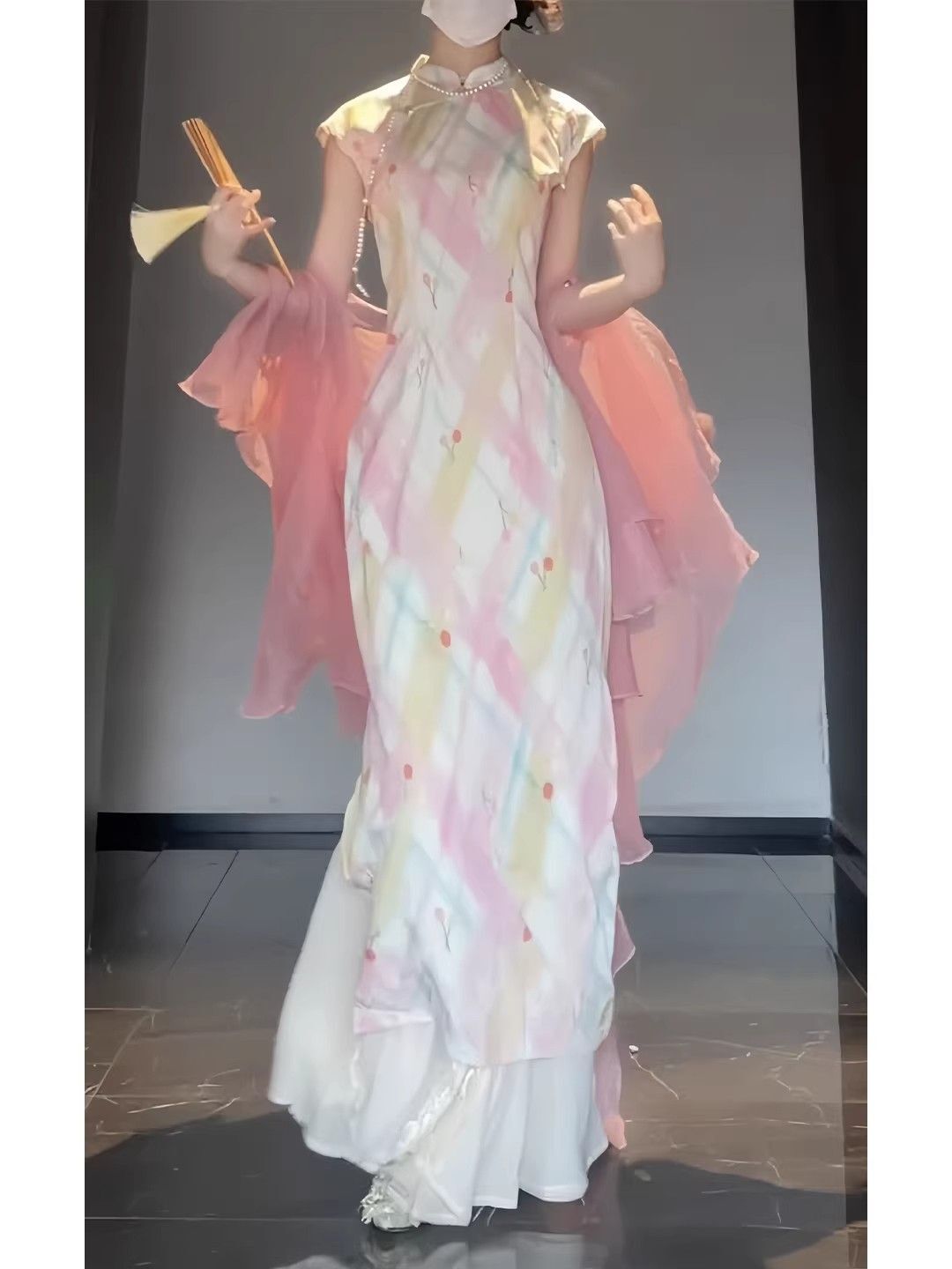 中国風モダン花柄改良チャイナドレス エレガントでスタイリッシ - Floral Summer Dress のレビューと価格